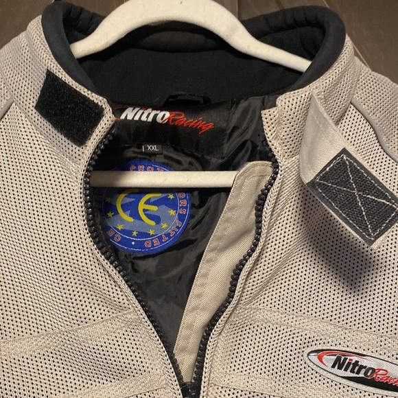 Nitro Racing XXL performance racing jacket. Cream and black - Picture 6 of 10